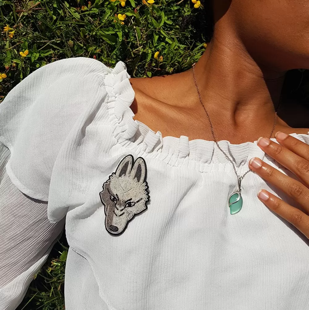 Shop Broche Cannetille Moro - Princesse Mononoke Pins