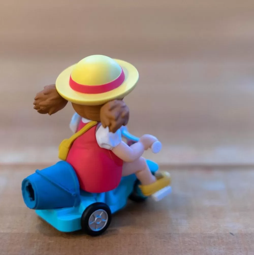 Cheap Figurine A Friction Tricycle De Mei - Mon Voisin Totoro Jouets