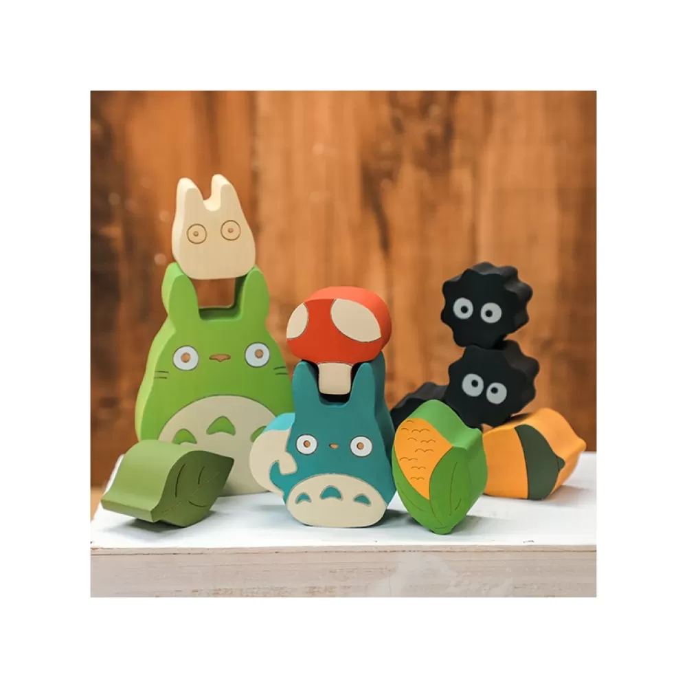 Discount Figurines En Bois Totoro Et Noiraudes - Mon Voisin Totoro Jouets