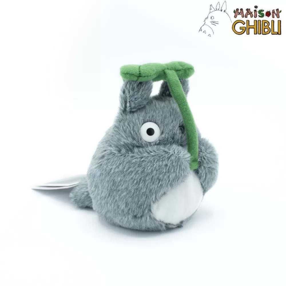 Outlet Peluche Beanbag Totoro Avec Sa Feuille - Mon Voisin Totoro Peluches Beanbag