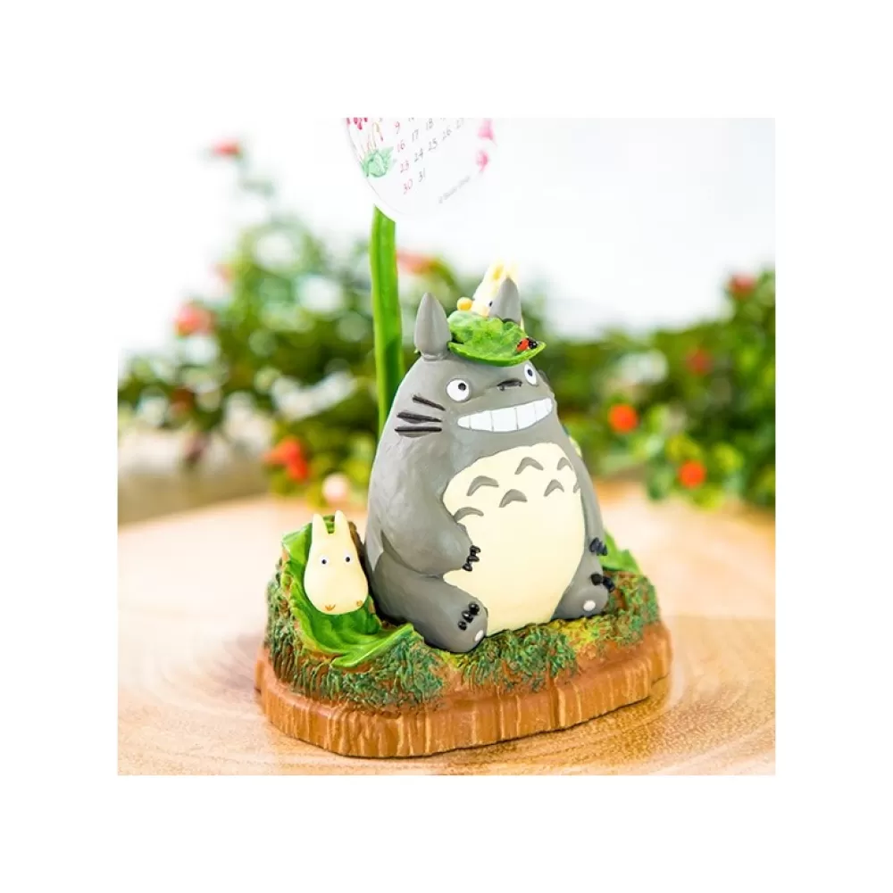 Cheap Statue Totoro Et Ses Amis Sous Un Pissenlit - Mon Voisin Totoro Statues